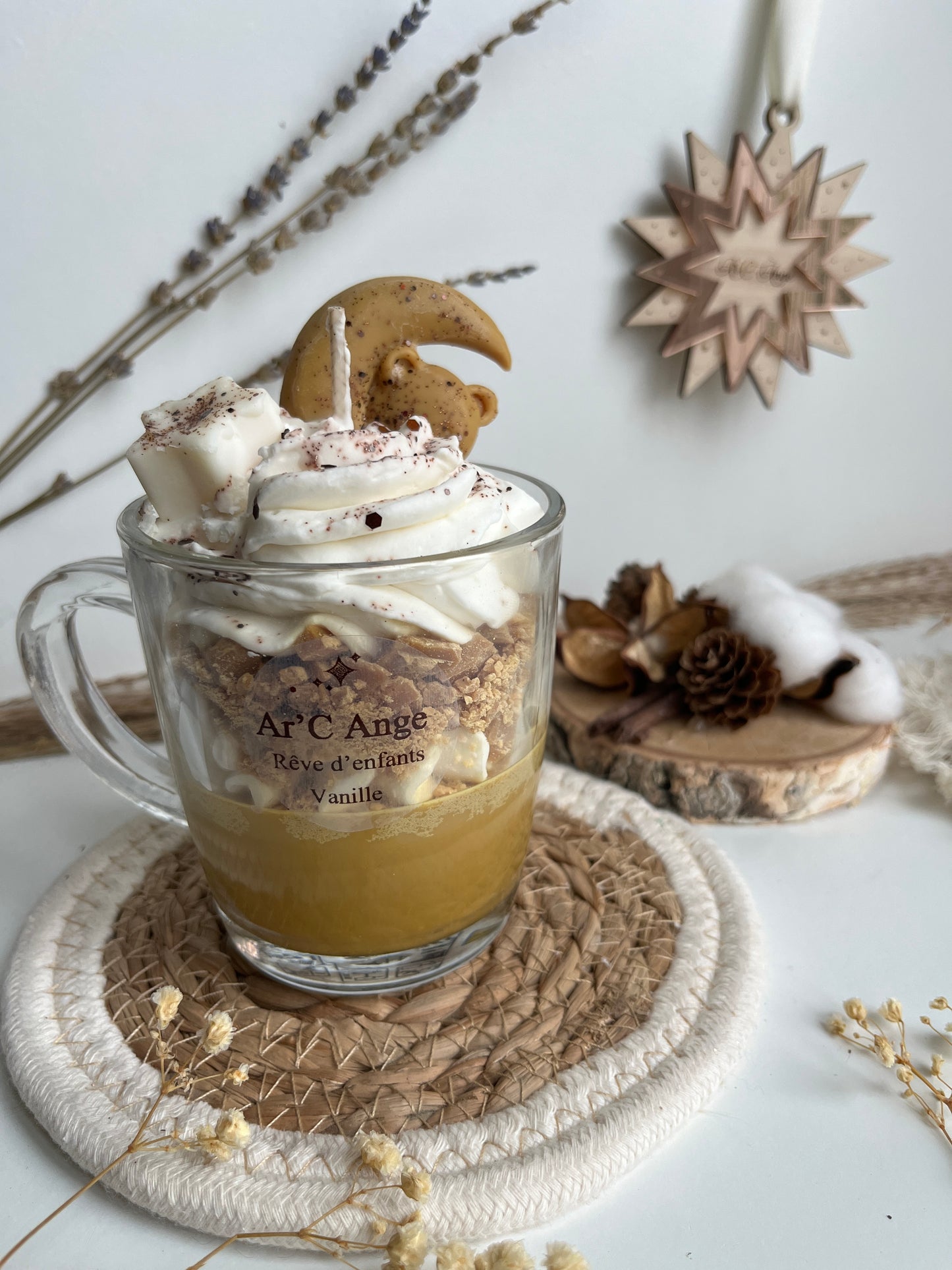 Bougie gourmande Rêve d'enfant Taupe ℬ𝒶𝓇𝒷ℯ 𝒶̀ 𝓅𝒶𝓅𝒶 ou 𝒱𝒶𝓃𝒾𝓁𝓁ℯ