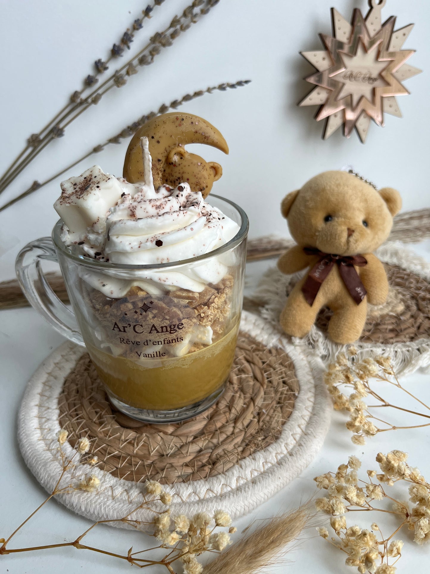 Bougie gourmande Rêve d'enfant Taupe ℬ𝒶𝓇𝒷ℯ 𝒶̀ 𝓅𝒶𝓅𝒶 ou 𝒱𝒶𝓃𝒾𝓁𝓁ℯ