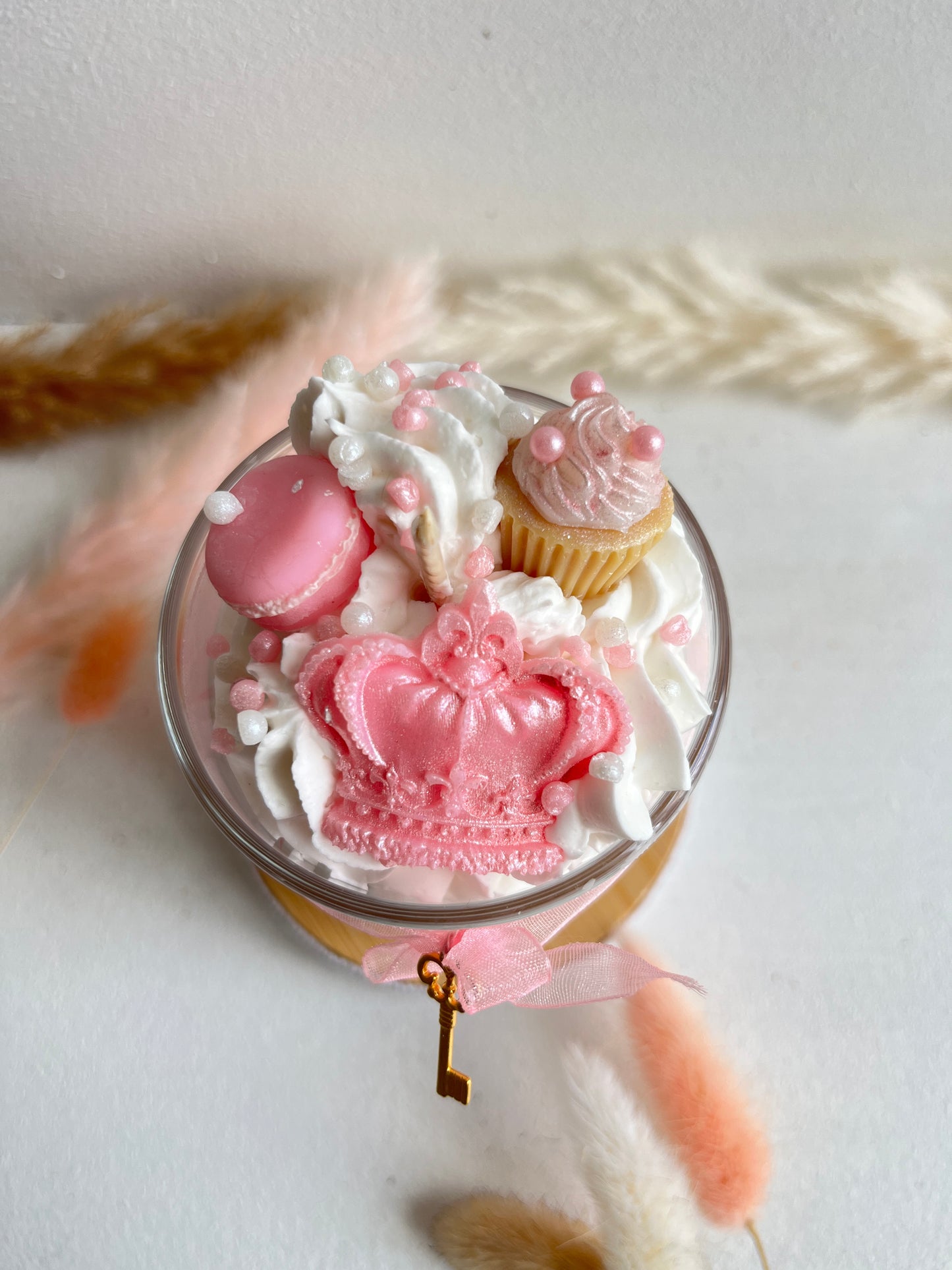 Bougie gourmande parfumée Bridgerton - La Reine- Bougie Parfumée Artisanale | Ar'C Ange