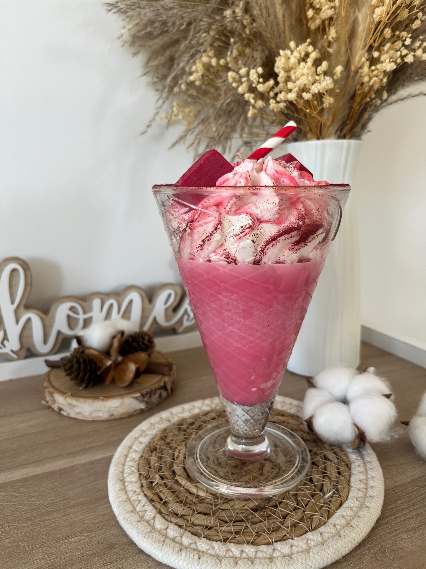 Bougie Cocktail "𝓒𝓸𝓼𝓶𝓸𝓹𝓸𝓵𝓲𝓽𝓪𝓷"