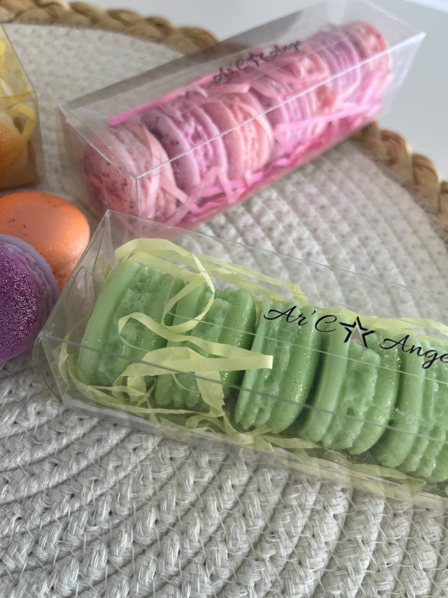 Boite fondants parfumés "7 Macarons" - Couleurs et Parfums au choix