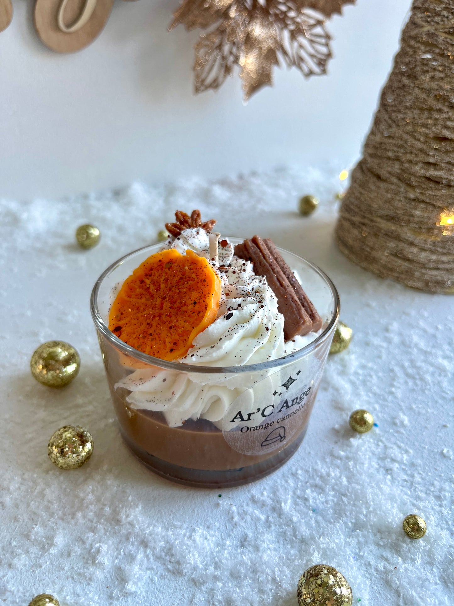 Bougie gourmande Noël "𝓞𝓻𝓪𝓷𝓰𝓮 𝓬𝓪𝓷𝓷𝓮𝓵𝓵𝓮"