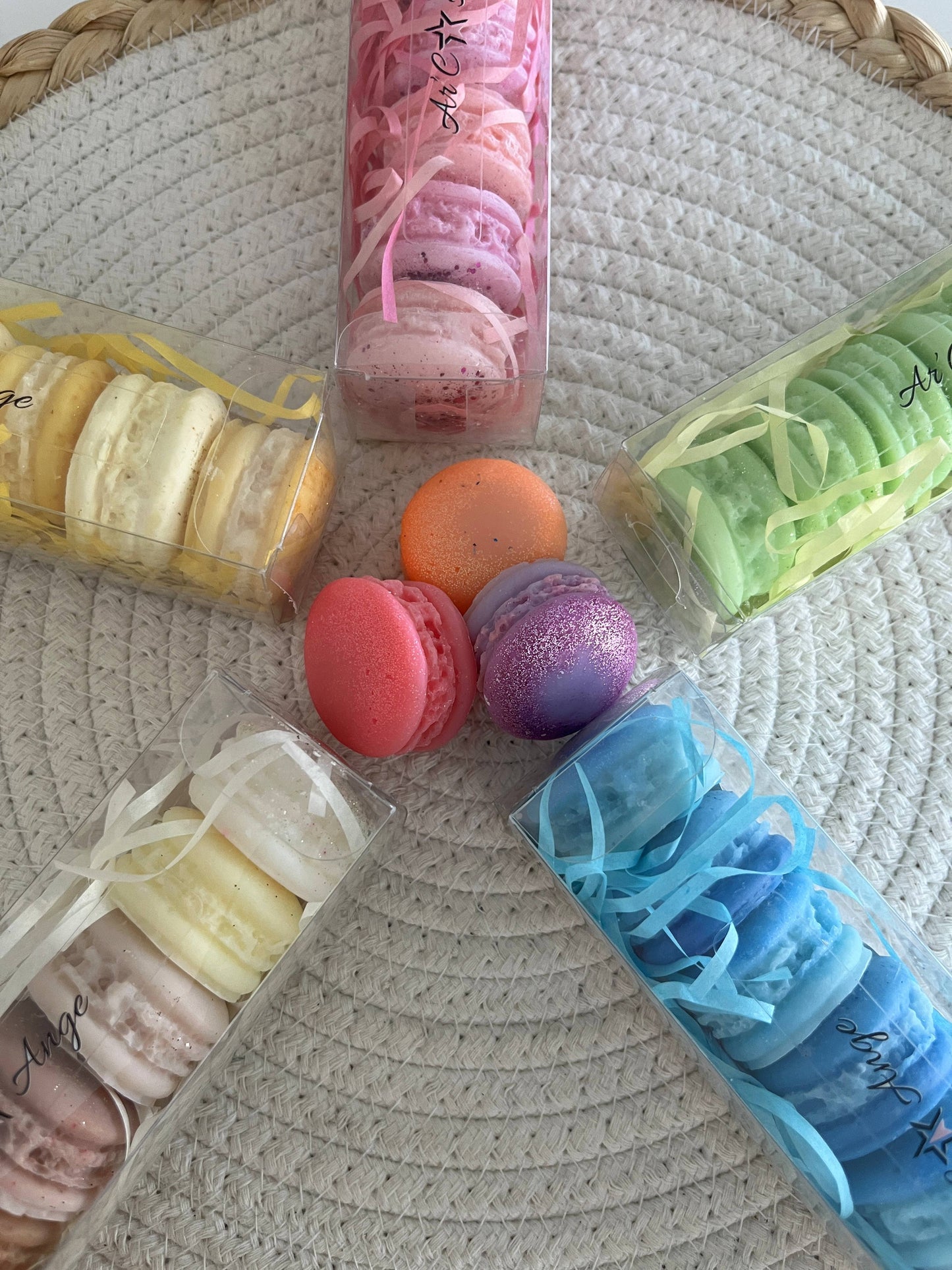 Boite fondants parfumés "7 Macarons" - Couleurs et Parfums au choix